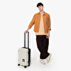 Resim BASQUIAT X EASTPAK RESIST'R CASE S BASQUIAT PEGASUS TEKERLEKLİ VALİZ