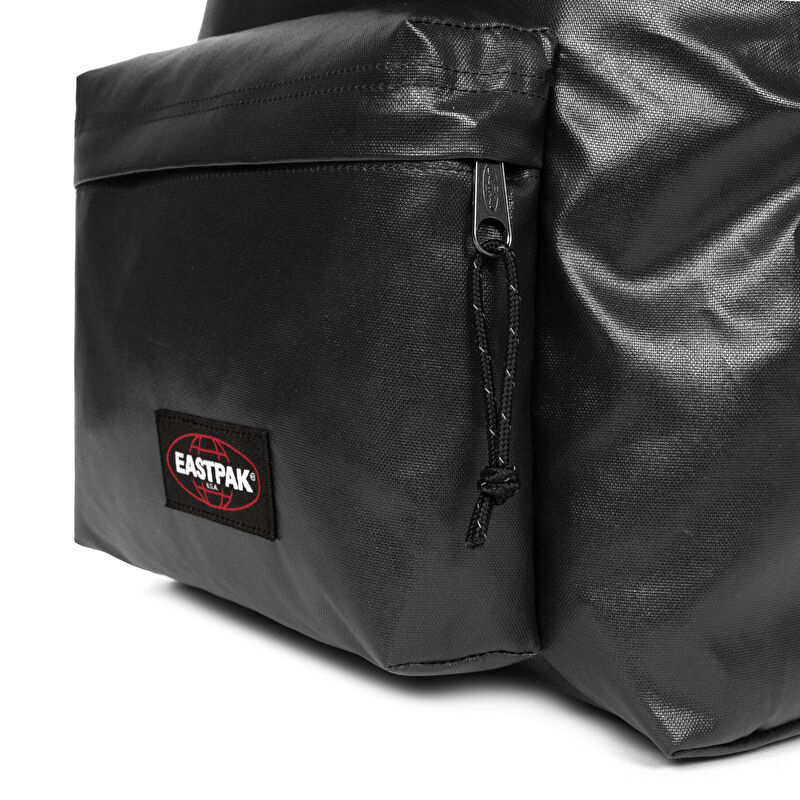 Padded Pak'r Glossy Black Sirt Çantası | Eastpak