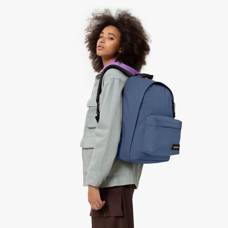 Out Of Office Powder Pilot Sirt Çantası | Eastpak