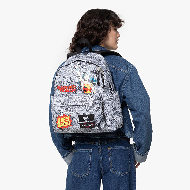 イーストSUN様 Dc Comics X Eastpak Day Pak'r Wonder Woman Sirt Çantası | Eastpak